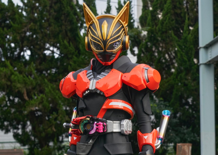 假面骑士娜猫专属大带扣节拍形态公开反派味道十足持有吉他战斧