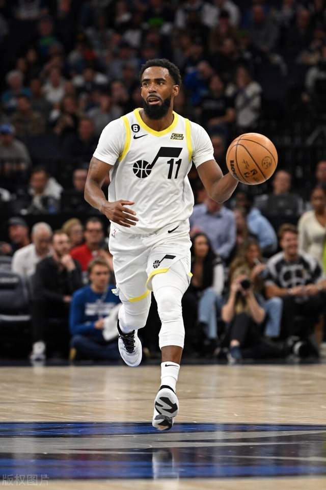 戈贝尔面对旧主成篮板痴汉!