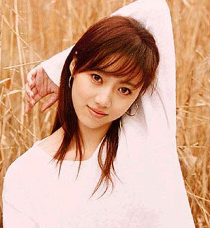 刘莎:放弃舞蹈当演员,不顾父母反对嫁大丈夫生一女,现在怎样了_腾讯