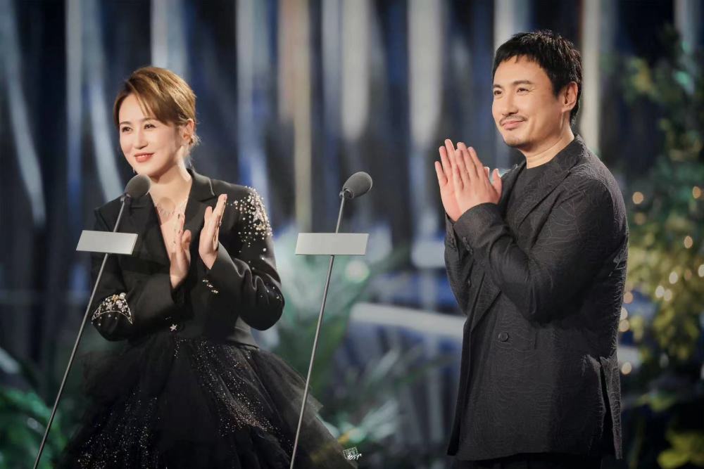 马丽发文为沈腾庆生称其麻花一哥亚太最帅越来越瘦的影帝