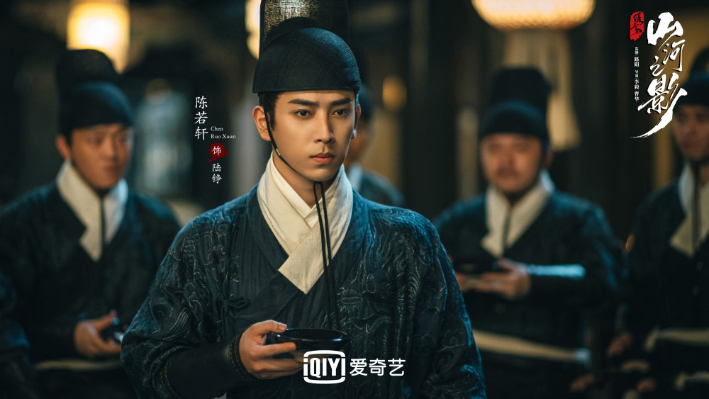 《芳心荡漾》10月26日开播，秦岚、蓝盈莹、李雪琴出演如何直播带货技巧