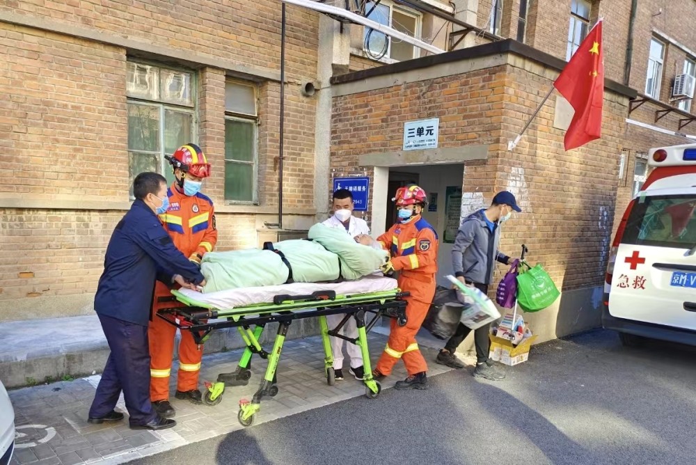 动员兵有了，重武器在哪？俄反对派：从世界各地购买老式苏联武器香港飞约翰内斯堡航线