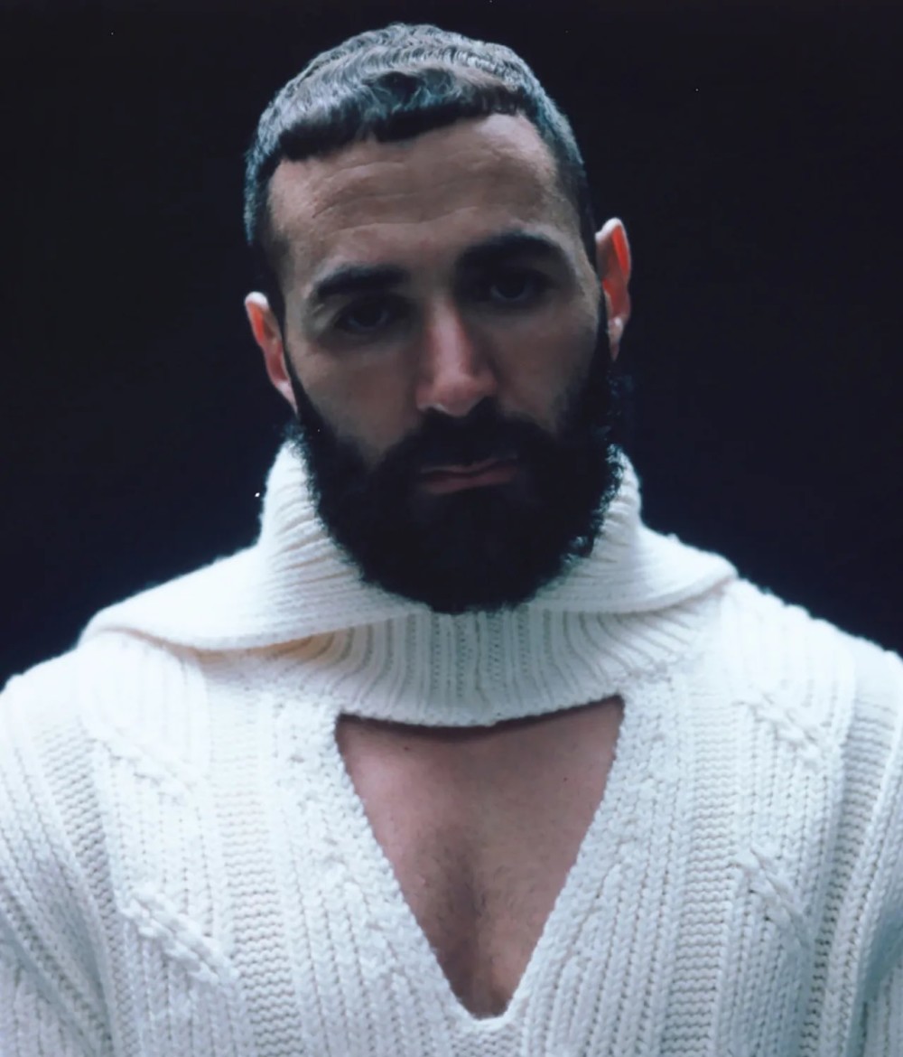 当霸王龙穿上复古西装来看看走在时尚最前沿的本泽马