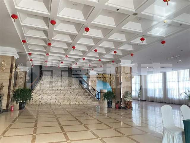 "四星级"沈阳金际酒店地址位于铁西区经济技术开发区沈辽路82
