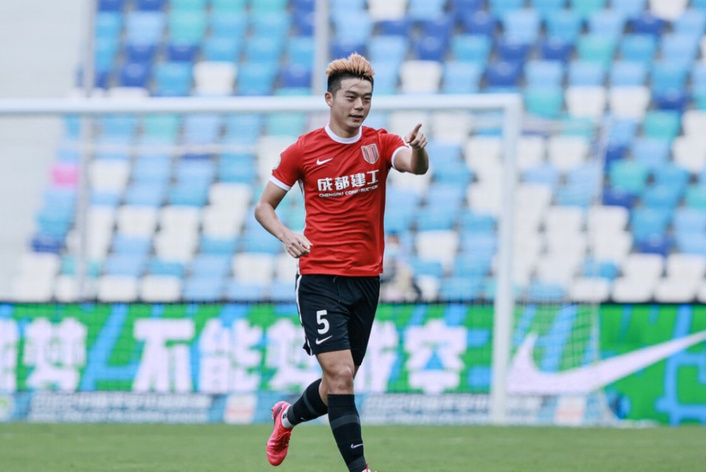 专访胡睿宝留洋开阔了我的视野想把错过的时间追回来