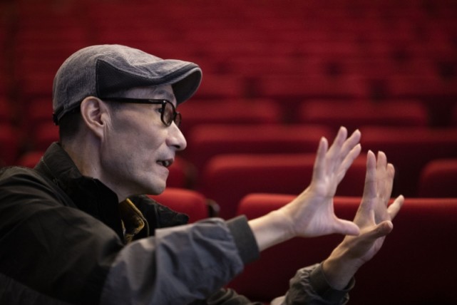 对话杂技剧《天鹅》总导演赵明:从技到剧,一次险而美的飞跃_腾讯新闻