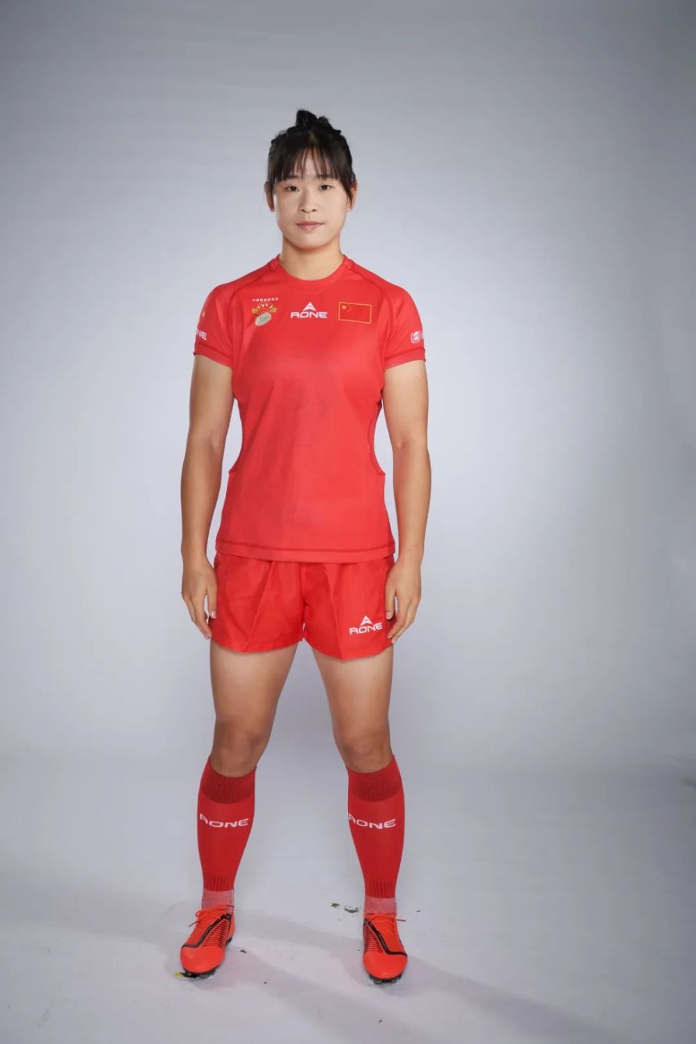 黄山市体校输送运动员周燕代表中国女子橄榄球队出战,她和队友发挥