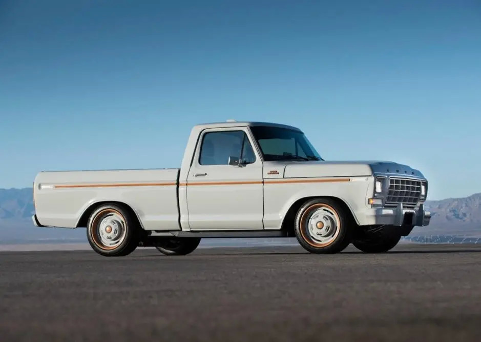 这才是真正的复古 福特f-100致敬上世纪50年代皮卡_腾讯新闻