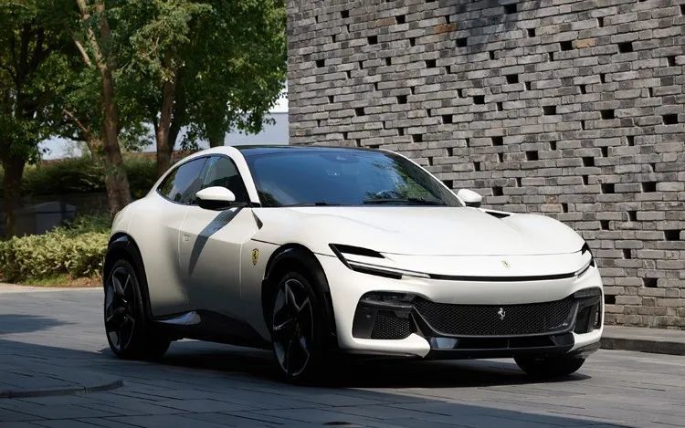 全世界男人的梦想法拉利suv公布售价4988万元