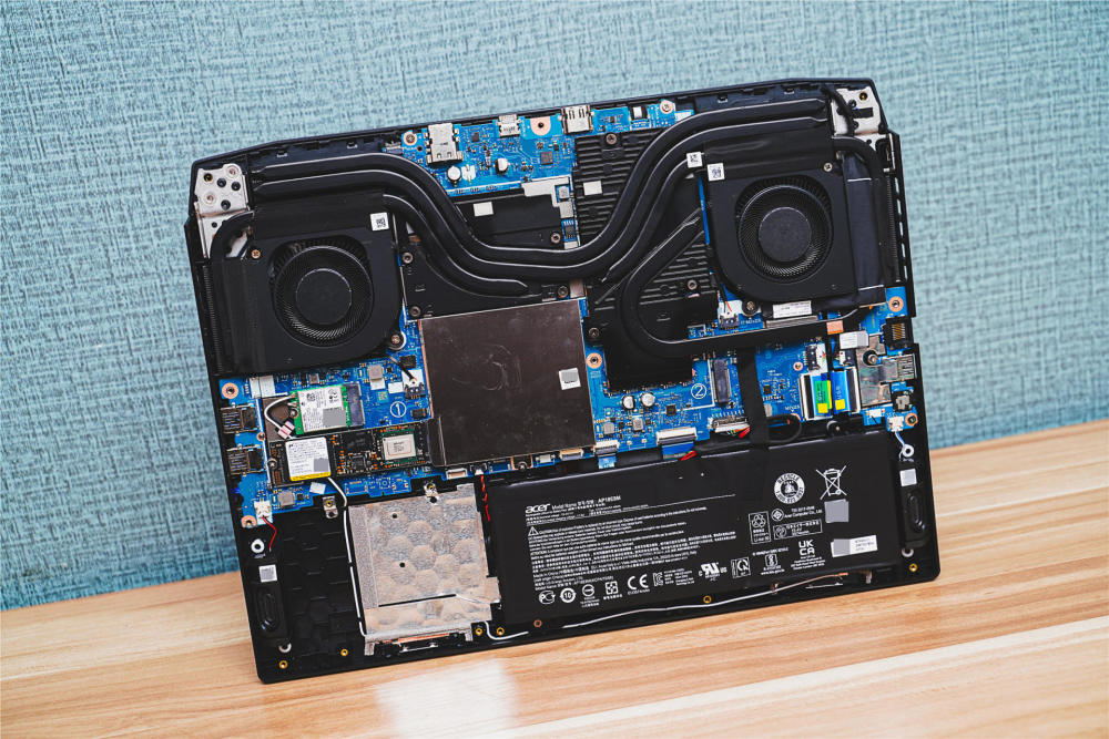 宏碁暗影骑士·擎 2022款拆机安装教学_腾讯新闻