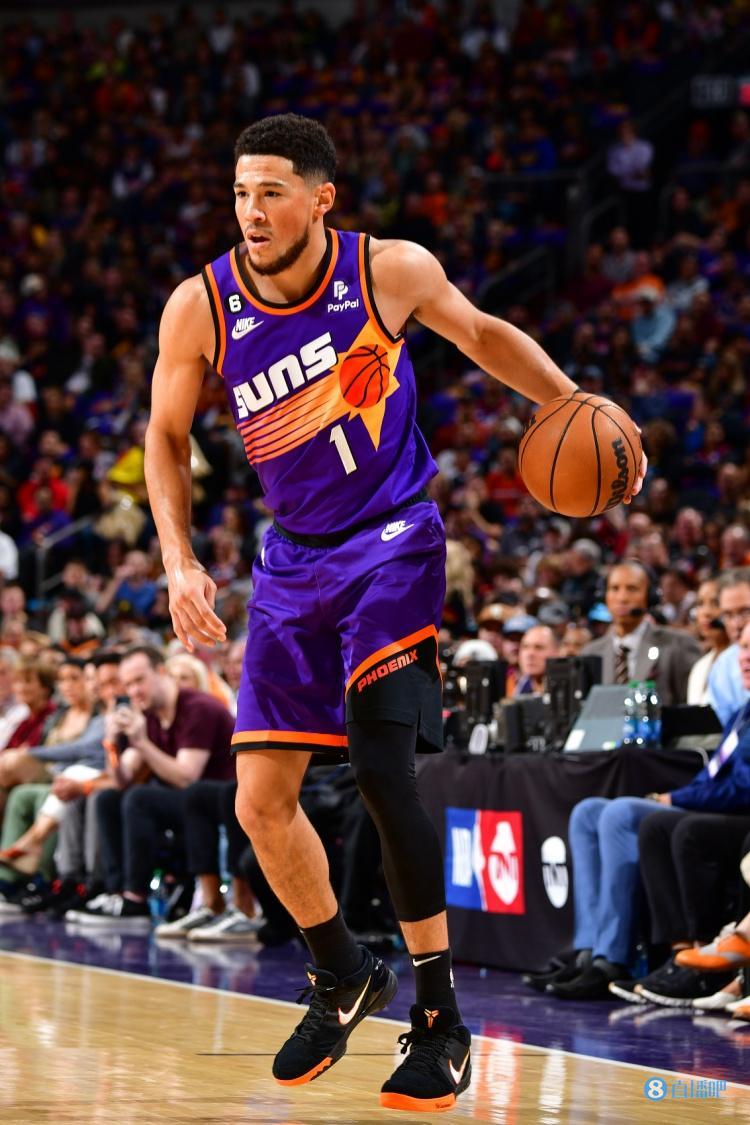 蒙蒂:德文-布克可能是目前联盟中最完整的球员_腾讯新闻