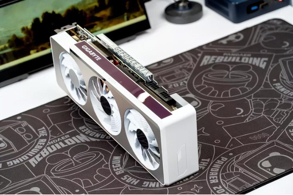 技嘉rtx 3070ti雪鹰显卡评测:比甜点卡还能再甜一点 - 3070ti公版散热