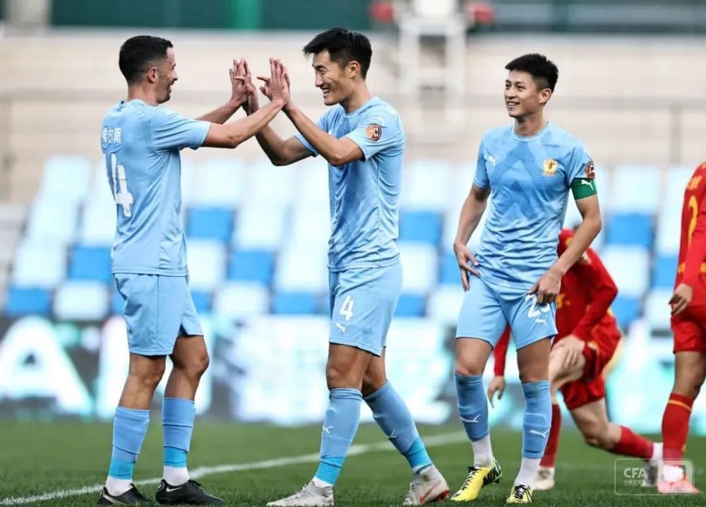 足坛晚报丨多位前河北队球员加入讨薪行列 梅西直接参与进球历史第一 腾讯新闻