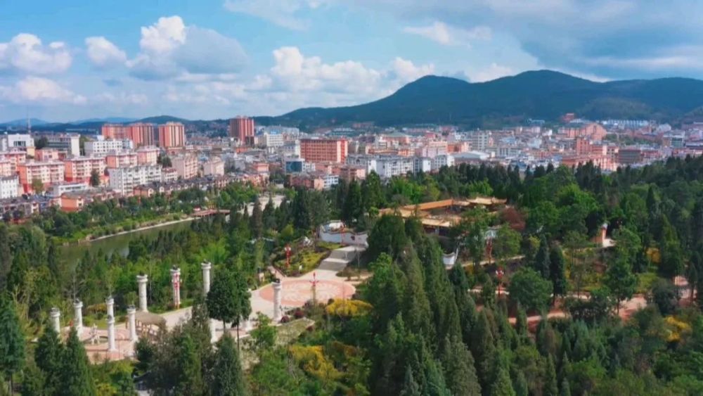 【奋进新征程 建功新时代】双柏:绿色产业助推工业经济快速发展_腾讯