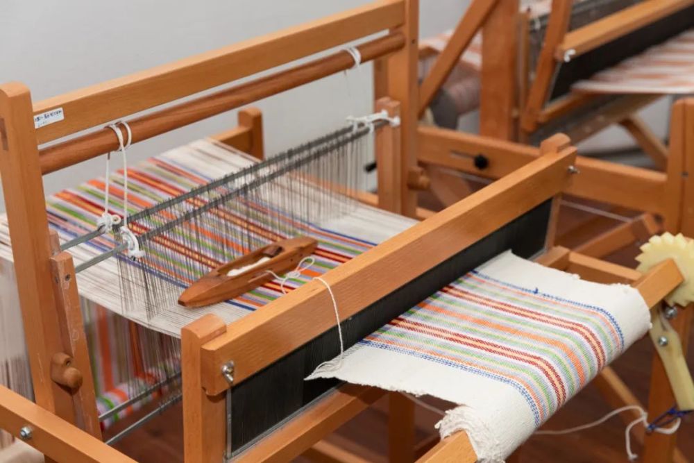 在崇明这间工作室里土布变得很潮