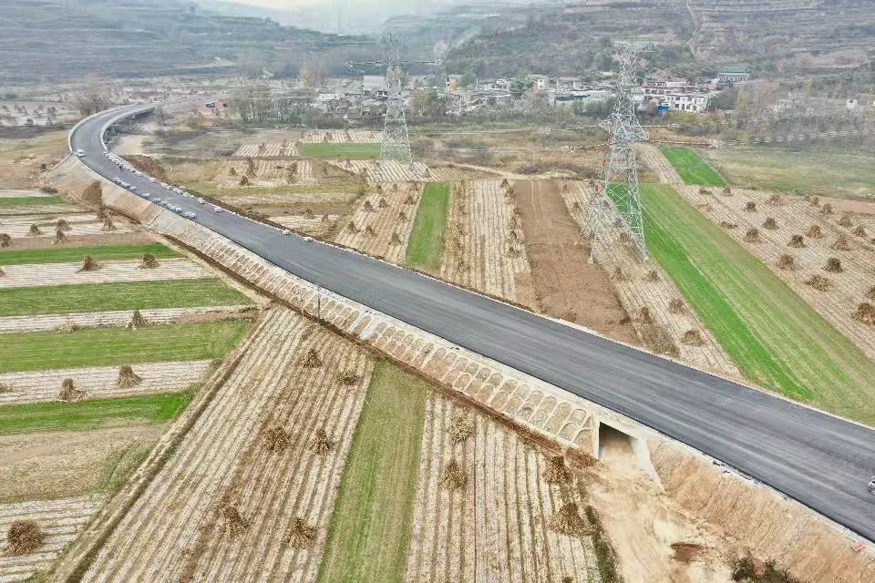 天庄高速公路主体工程圆满完成,系甘肃省重大项目