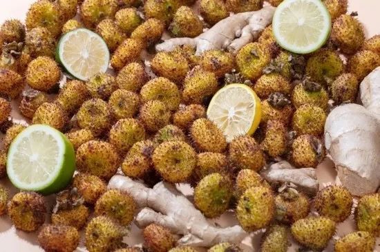 刺柠 姜姜,一口暖到胃的冬日饮品?