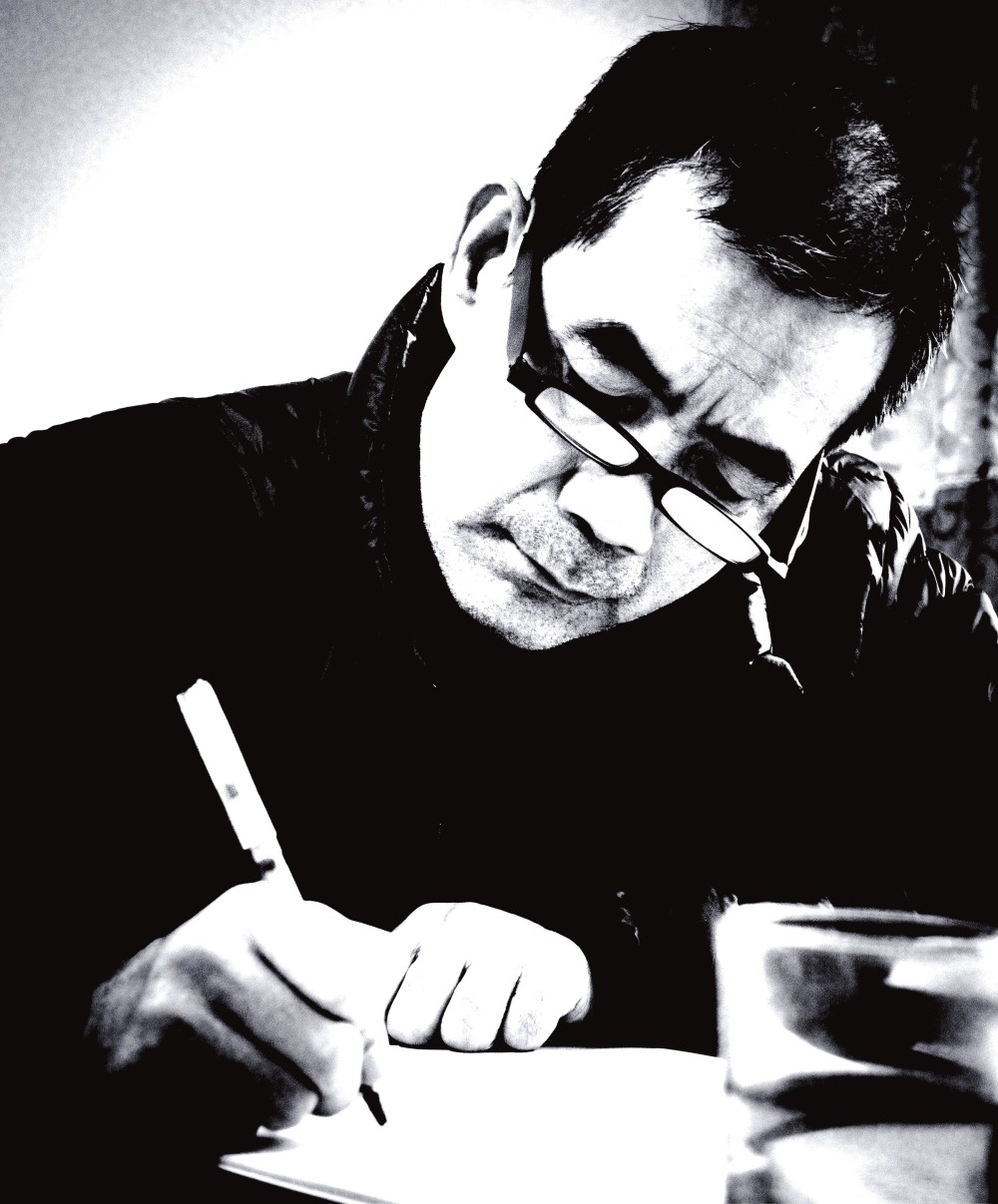 曾被"关"在酒店改编《水浒传》杨争光1981年发表作品至今,他的小说