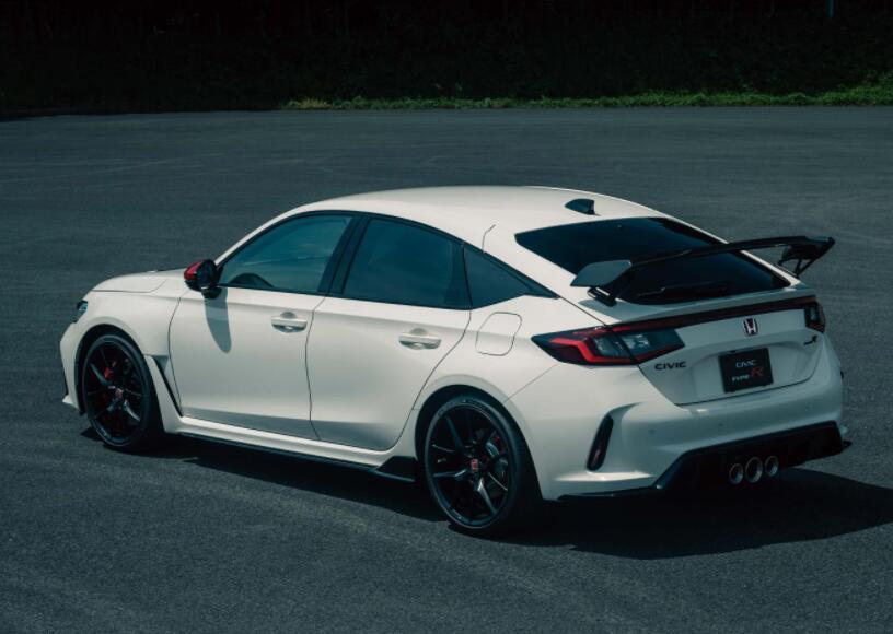 本田思域type r海外售价约32万人民币_腾讯新闻