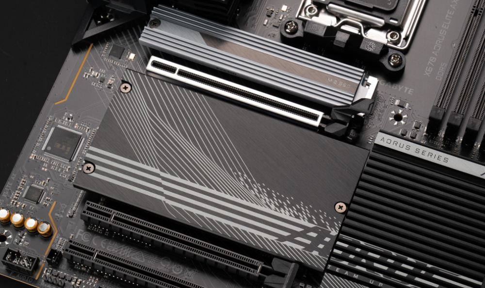 升级锐龙7000搭配x670小雕ax,这些优势很明显!_腾讯新闻