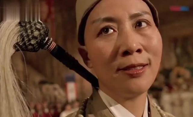 越不懂什么,就越信什么:灭绝师太的美人计