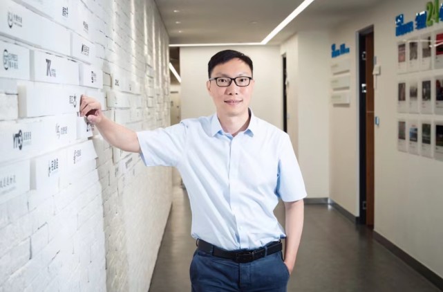 新经济这十年|专访菜鸟ceo万霖:快递送货上门很难,但必须迎难而上