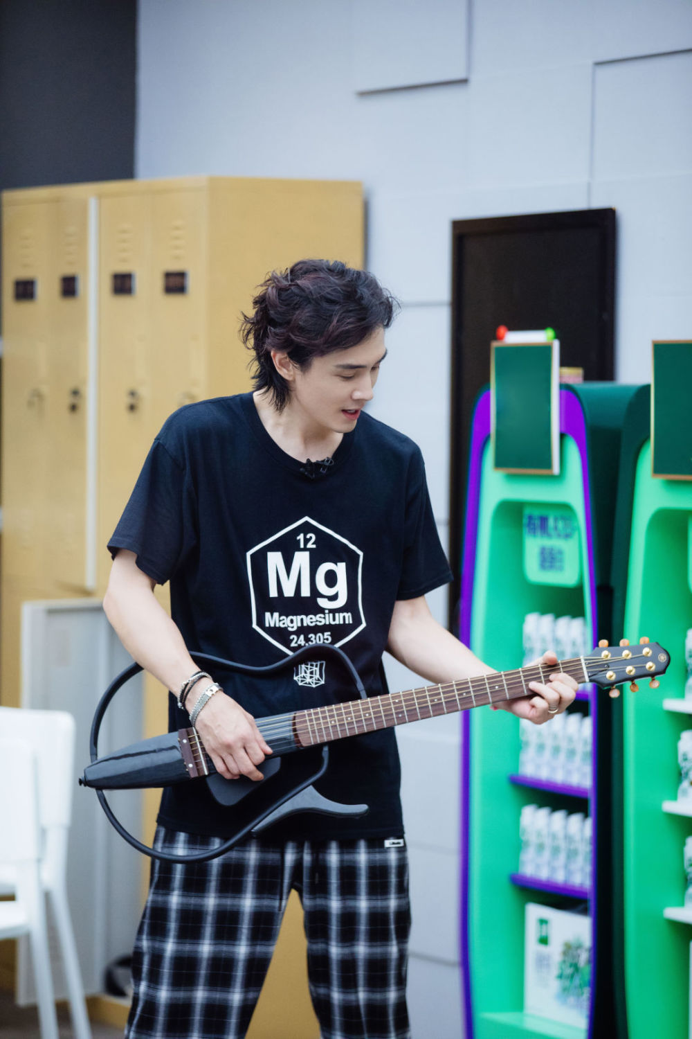 李承铉:有一种新式性感叫做帅气,努力还顾家_腾讯新闻