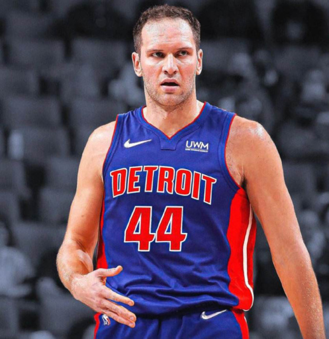 活塞2年3910万续约博格达诺维奇!大概率是为后续的大交易做准备