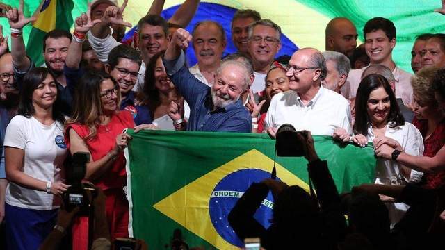 巴西新政府如何重振全国经济？77岁的卢拉，再次选择与中国合作