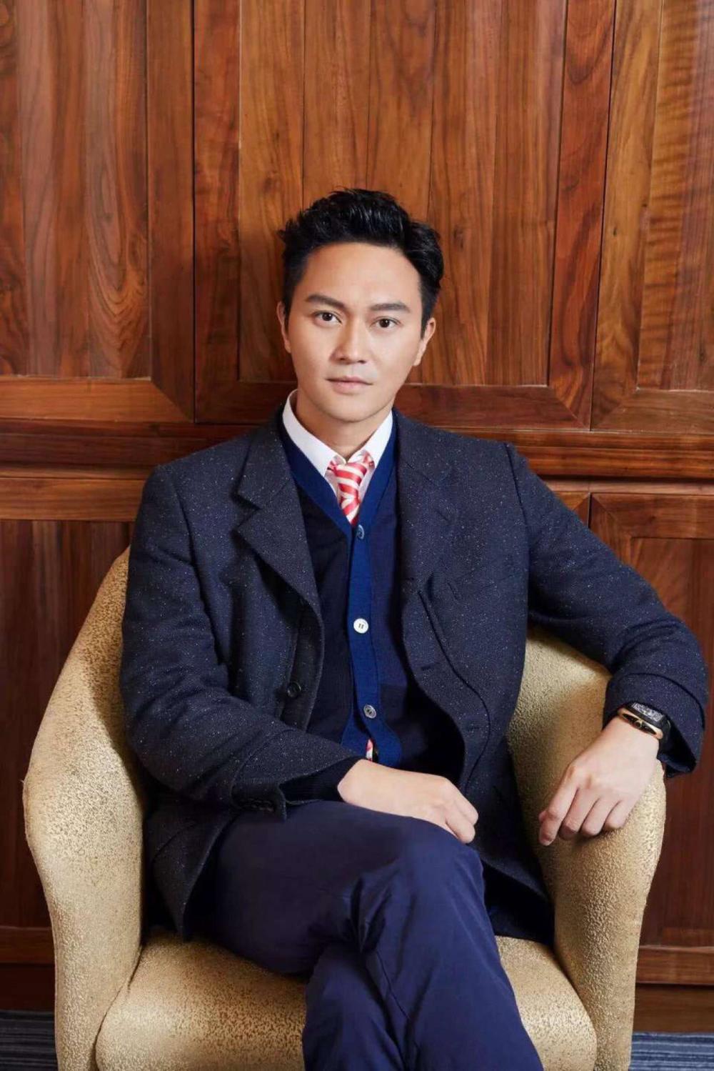 张智霖,简直帅到我心里了_腾讯新闻