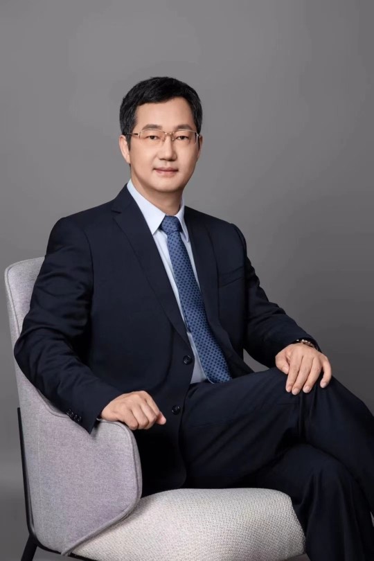 中国银行上海市分行党委书记 行长  张守川五年来,作为中国新一轮高