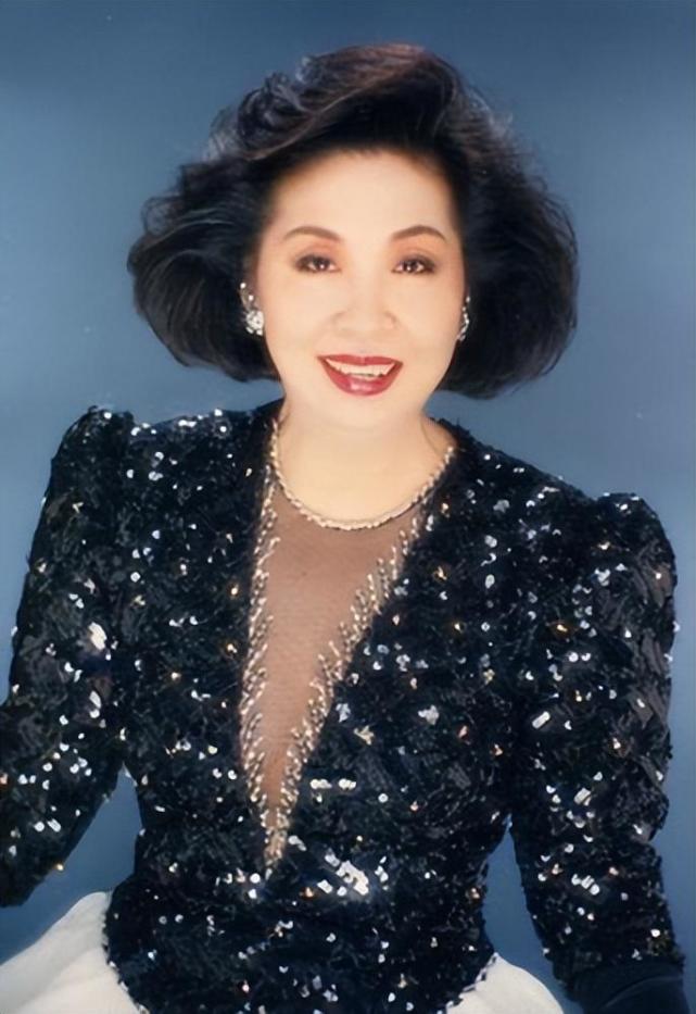 最后一位,是大众非常熟悉的演员杨群.