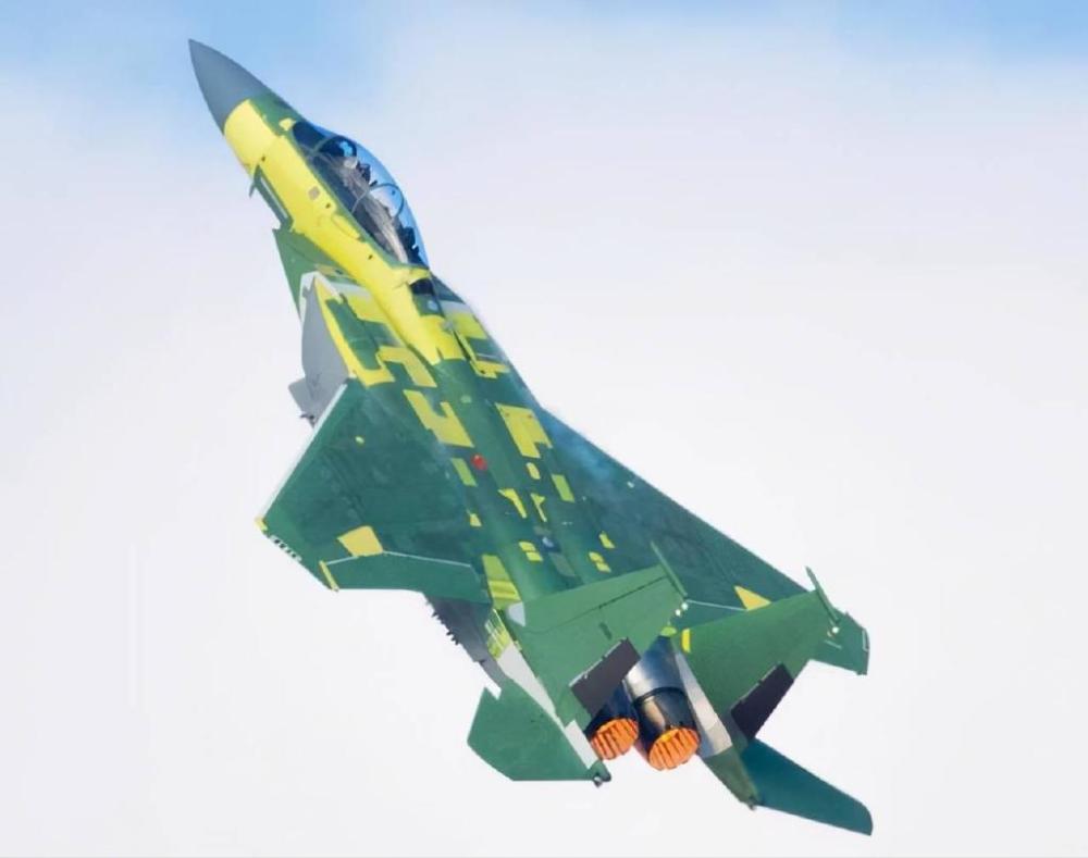 美军顶级四代半替代f15入驻嘉手纳,歼16或迎来强敌_腾讯新闻