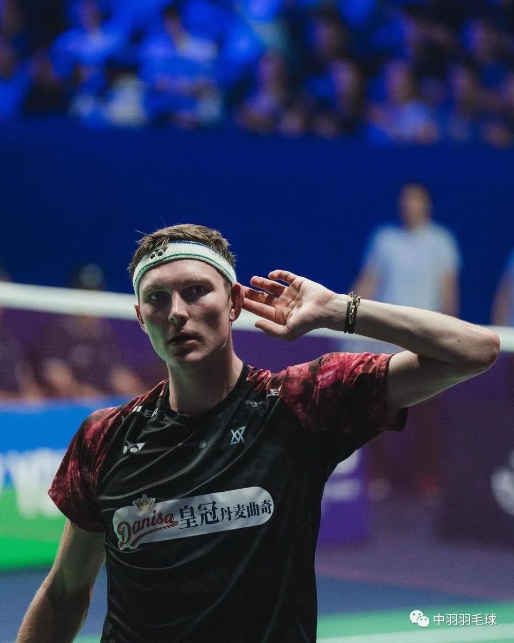 安赛龙遭网暴被骂叛徒:去迪拜不为避税 丹麦羽协无能_腾讯新闻