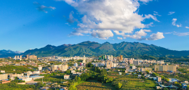 镜头下的大凉山:凉山州成立70周年县市风采——盐源县