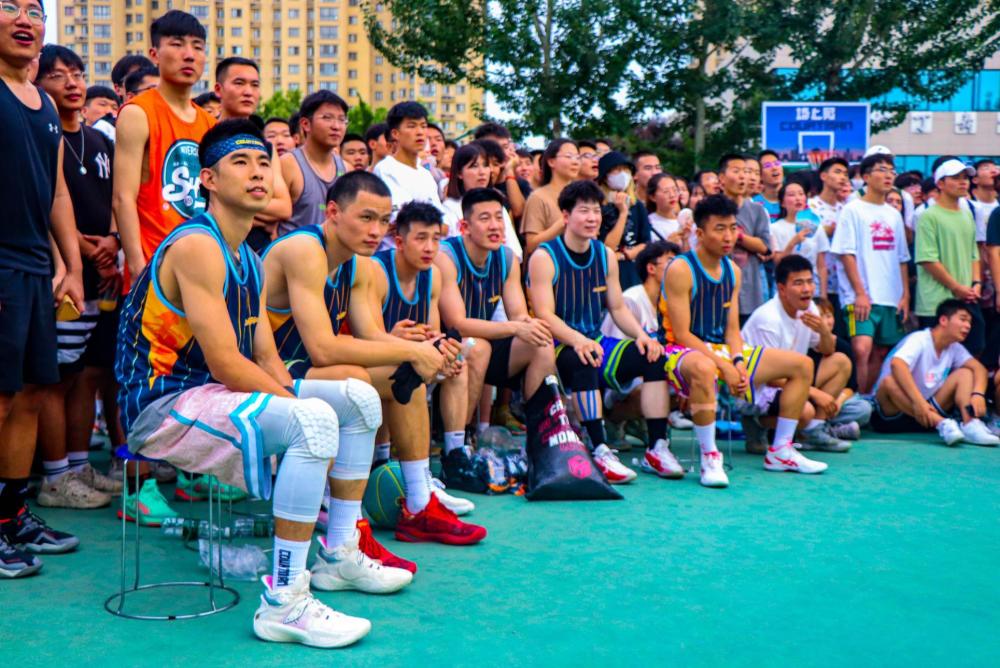 在什么學校上學用英語怎么說葬驚喜接巴赫治理于民50掃街