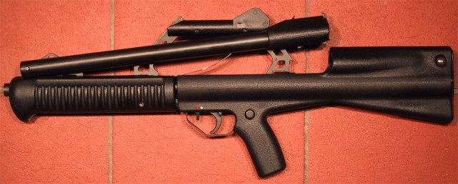 neostead 2000在设计上的确独特,它可以运用于军,警或民用市场,特鲁维