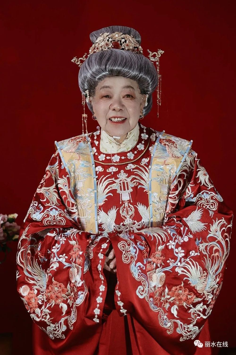 西夏文殘碑等文物來滬，見證一段神秘燦爛的歷史七年級下冊地理電子書人教版