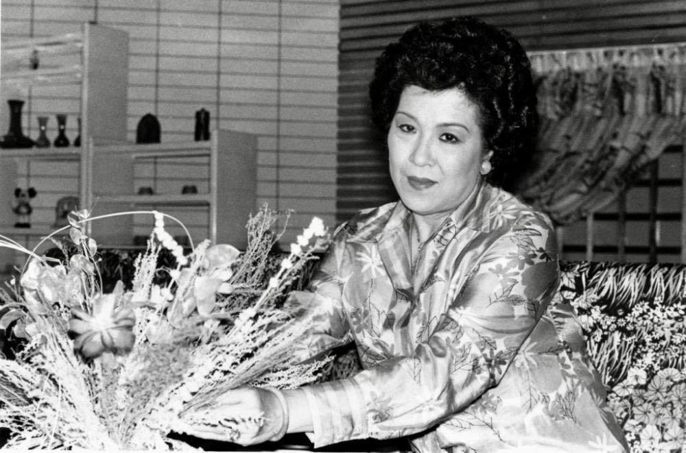 大地恩情老戏骨郑文霞家中离世享年93岁曾与叶童冯宝宝搭档