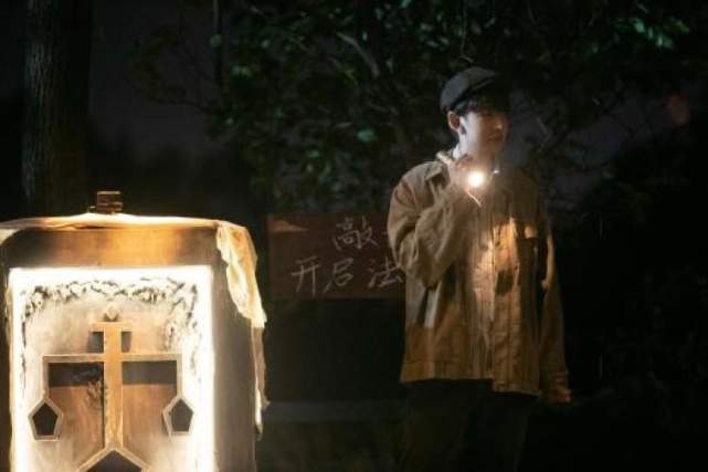三分钟推出死因！刘良周亦武坐镇《法医探案团》_腾讯新闻