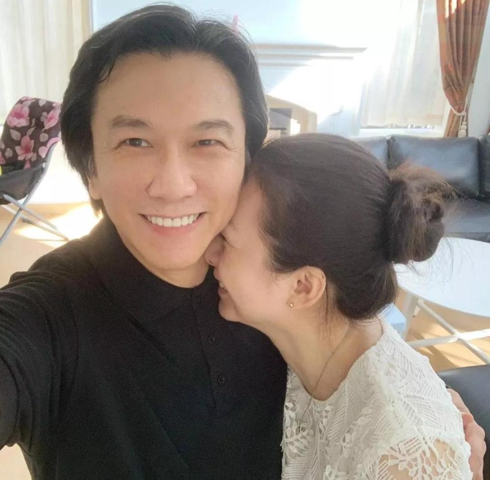 温兆伦老婆李美玲图片图片