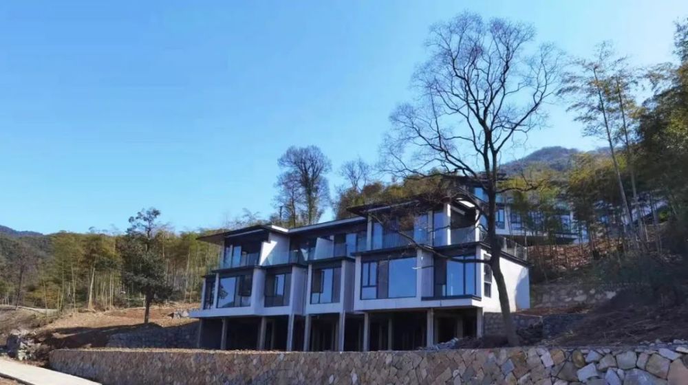 安吉"离城青山引"售楼处电话|售楼处地址-在售面积-价格!_腾讯新闻