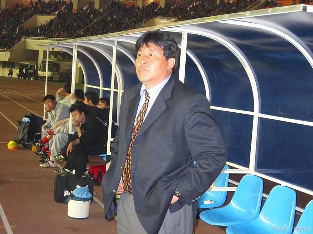 大连万达传奇射手小王涛心梗去世,享年52岁,曾缔造万达王朝_腾讯新闻