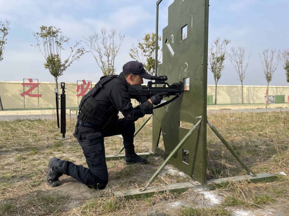 永葆絕對忠誠,絕對純潔,絕對可靠的政治本色,常態開展實戰演練,切實做