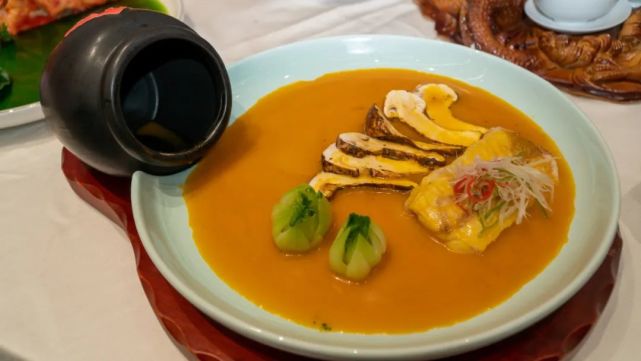 鲟鱼宴惊艳亮相!让世界了解天全味道!