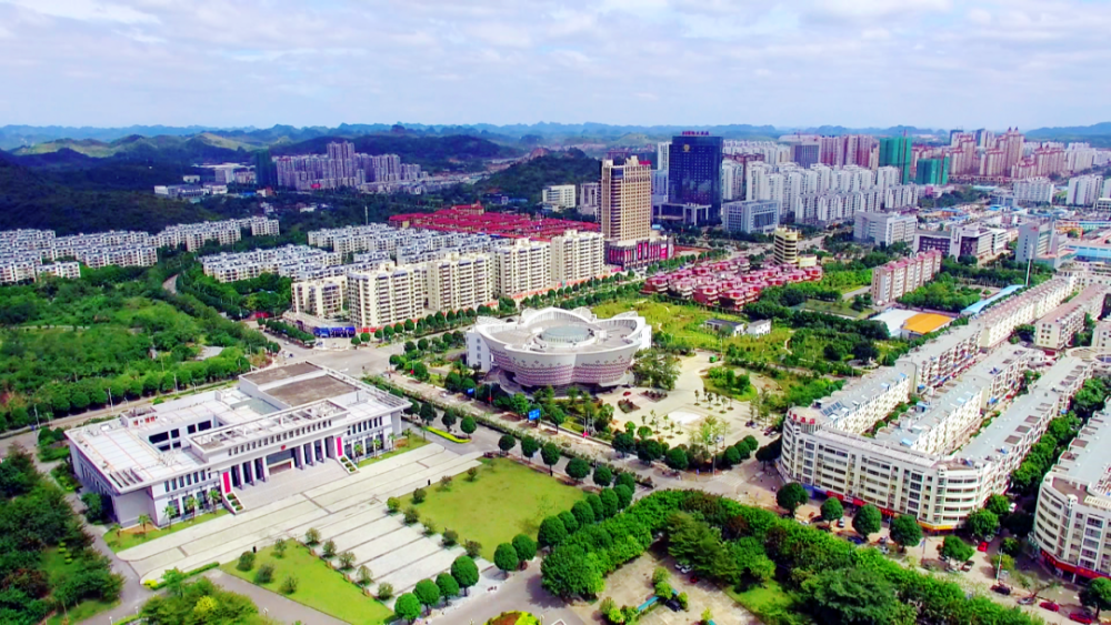 大气污染治理成效显著 "崇左蓝天"名片更加靓丽