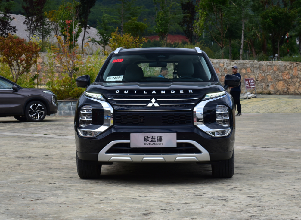 配1.5t 48v轻混,全新"三菱欧蓝德"果然火了