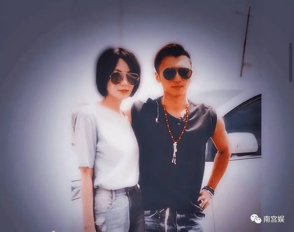 港媒曝谢霆锋天价赡养费,一年8000万全部存银行,张柏芝一分未动