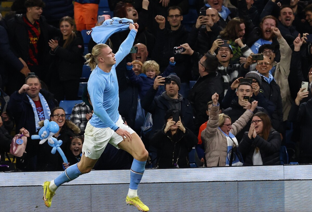 曼城再现"9320"!哈兰德绝杀,德布劳内真大腿,3将功不可没_腾讯新闻