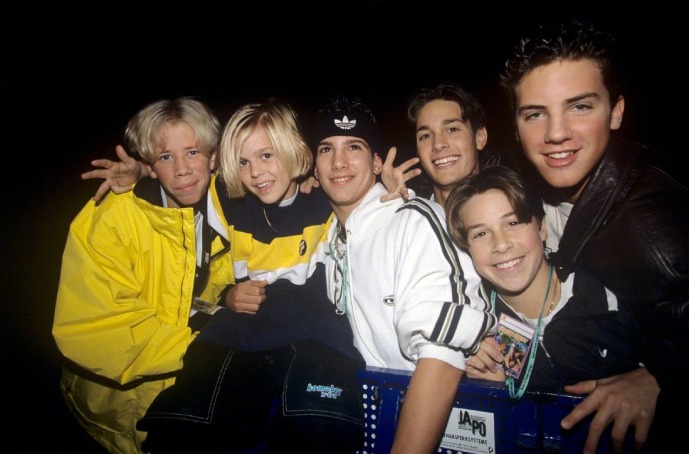 后街男孩成员尼克·卡特的弟弟亚伦·卡特去世 年仅34岁_腾讯新闻